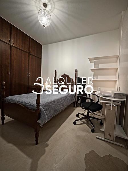 Foto 423a528b-d671-4715-925b-9034c80f3e2b. Alquiler piso  c pintor zuloaga en Fígares Granada