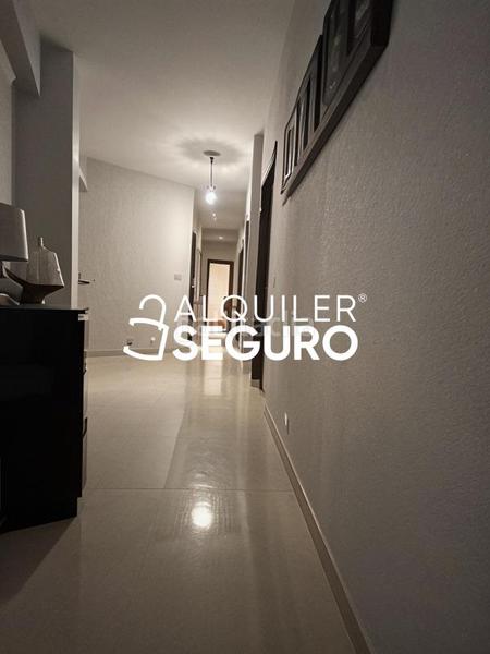 Foto 53a9e470-dfa8-47b9-b241-ebf205b25083. Alquiler piso  c pintor zuloaga en Fígares Granada