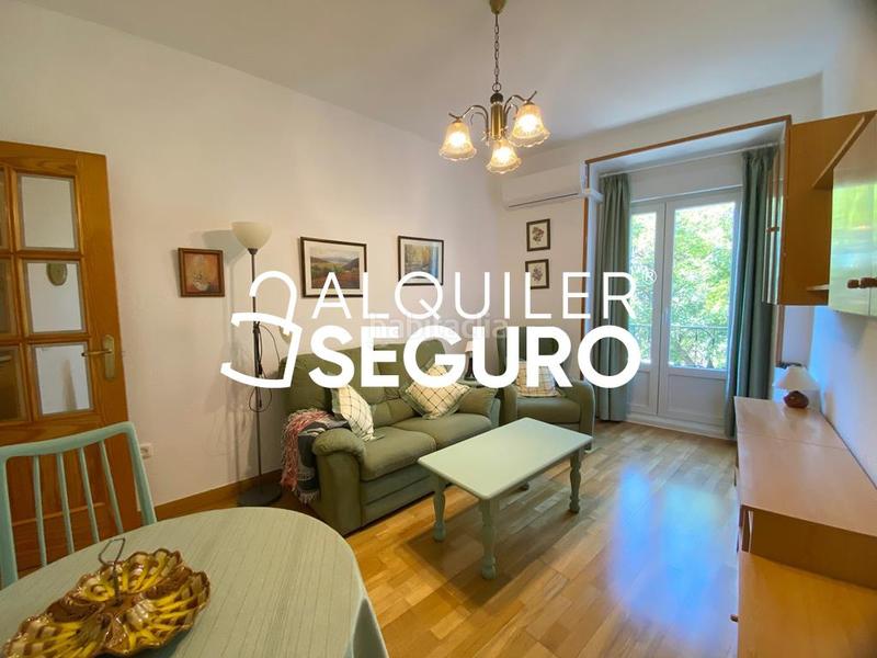Foto 45a734d2-7e82-4d29-bb27-45046a90f826. Rent flat in Acacias Madrid