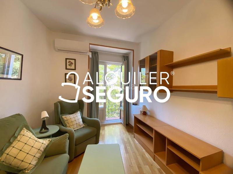 Foto 8dbbadb1-2959-45f6-a05a-3a336d1fc007. Rent flat in Acacias Madrid