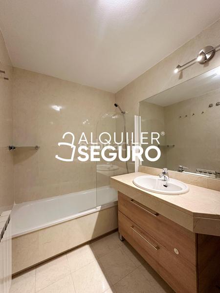 Foto 81c8b37d-85b8-460b-91cf-2a4c0b79bda0. Location appartement avec chauffage parking piscine dans Pozuelo de Alarcón