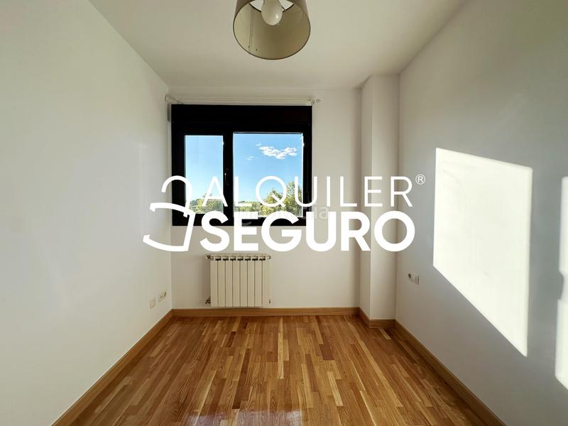 Foto 33bf43de-91ce-4dd8-a524-879a6ea3f751. Rent flat with heating parking pool in Norte Pozuelo de Alarcón