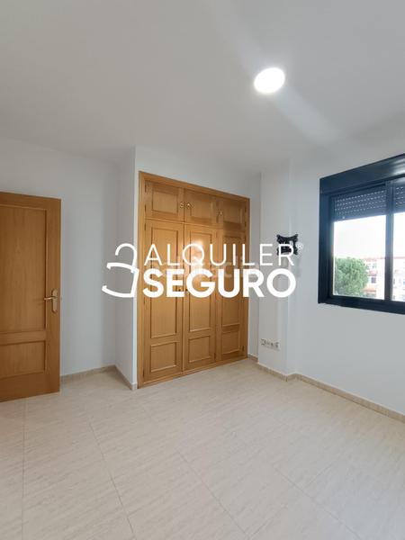 Foto 157fedc5-36fc-4a0e-a45d-3ecdcfc27a4d. Location appartement avec chauffage parking dans Parla este Parla