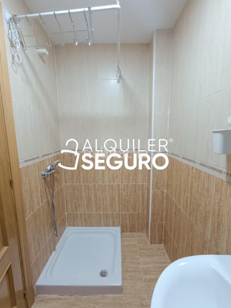 Foto 1b12e859-6a05-4194-92ed-3a03f6edd22c. Location appartement avec chauffage parking dans Parla este Parla