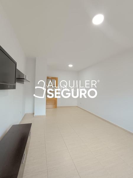 Foto 8b99da4a-63c6-4ca0-9a67-3e2d23589740. Location appartement avec chauffage parking dans Parla este Parla