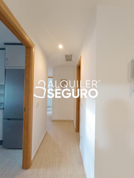 Foto 9bd7e9cf-31b0-4236-a5b9-7adacfd76379. Location appartement avec chauffage parking dans Parla este Parla