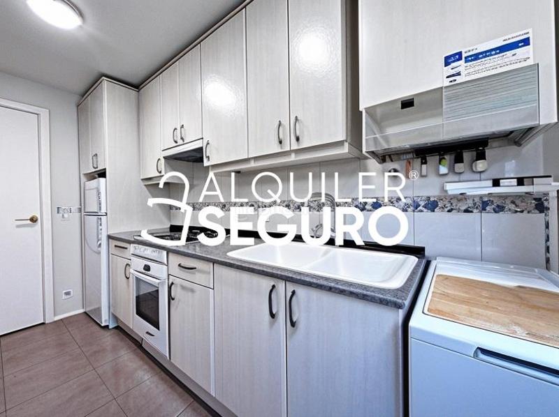 Foto 713c3cc1-dc87-40a2-963f-45a4efd3e2c7. Location appartement avec chauffage dans Colina Madrid