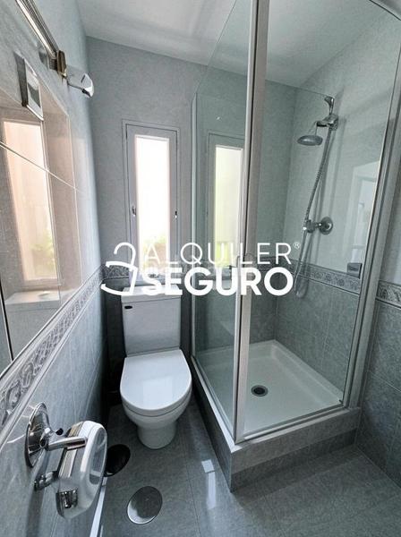 Foto a369a53f-b109-4ef0-8d2a-35e2b58e72e2. Rent flat with heating in Colina Madrid