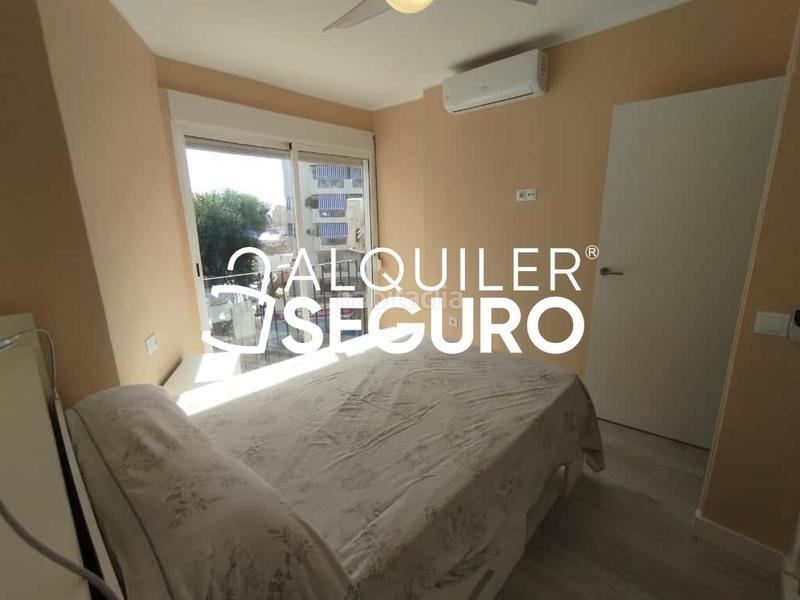 Foto 56374f82-d1a2-4d10-973f-a5a2ede8c747. Alquiler ático  c de la paz en Centro ciudad Fuengirola