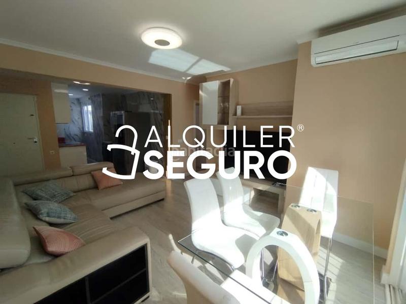 Foto 0cdf68cd-e543-46a6-b284-24d33f852823. Miete dachwohnung in Centro ciudad Fuengirola