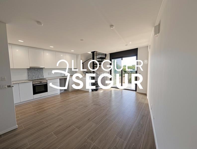 Foto a155d916-548d-4145-a837-b7f125e19e32. Location chalet avec chauffage dans Torrent del Capellà Sabadell