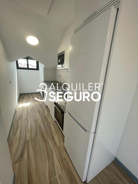 Foto 8c4e0ed0-407b-4b35-9fb3-fb4a5ab257ae. Miete studiowohnung mit heizung parking in Centro Fuenlabrada