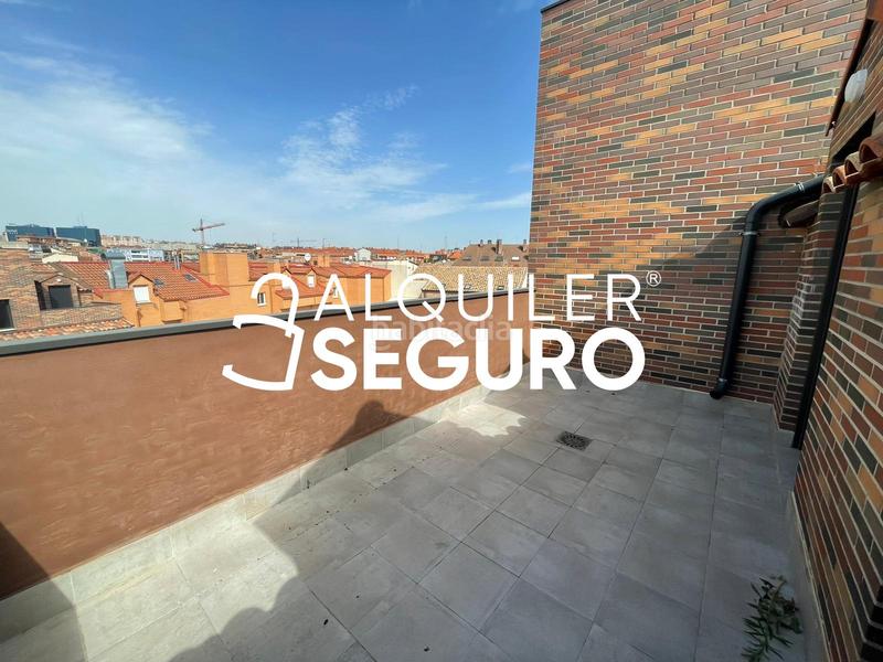 Foto 927dbded-fc85-4a2f-bef1-ac356f97a593. Rent studio with heating parking in Centro Fuenlabrada