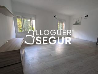 Location Appartement  Porta. Piso pje. porta barcelona
