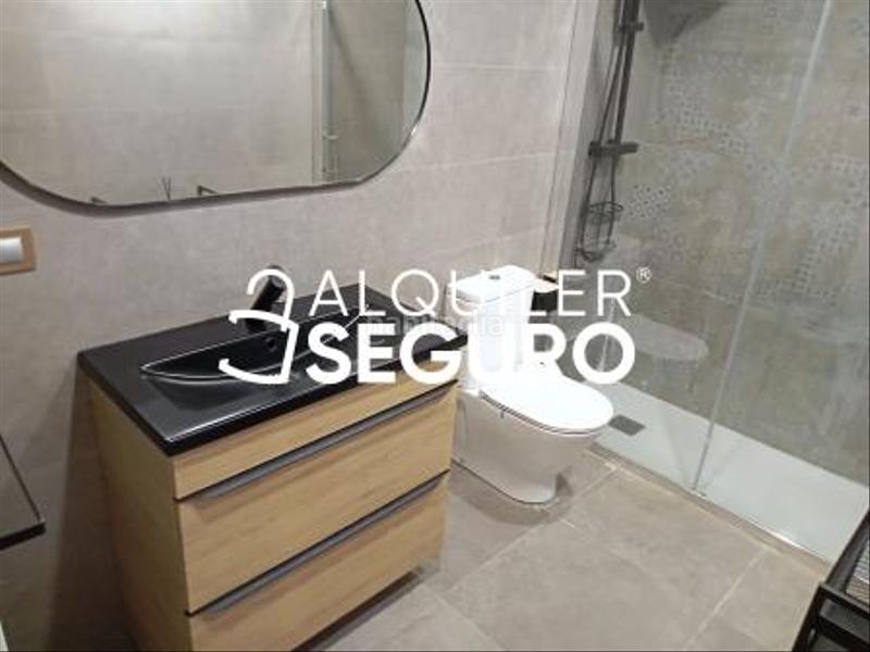 Foto 0464121a-f17d-4b35-a393-605c6c9e3c07. Alquiler piso  c pintoreria vitoriagasteiz en Madrid