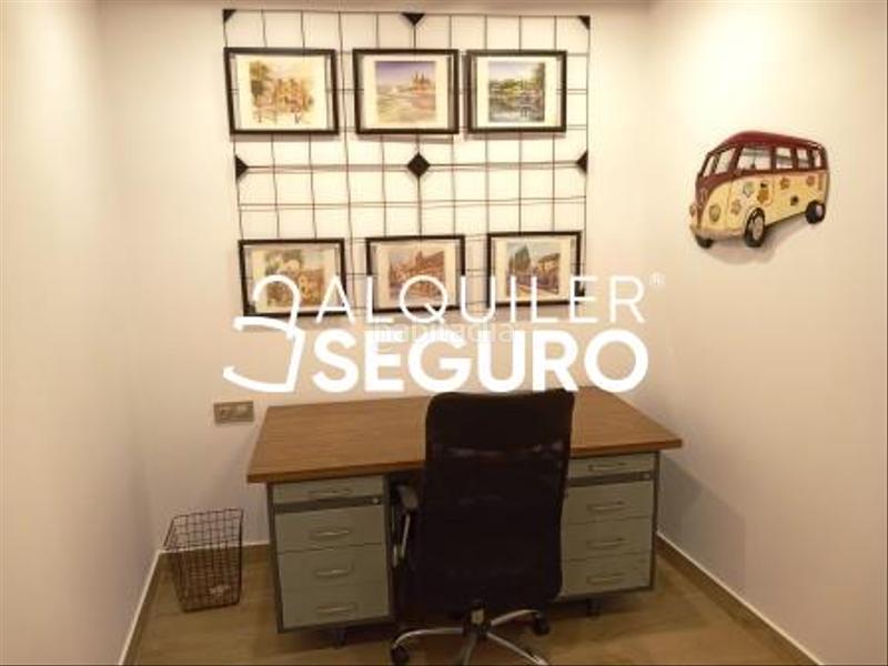 Foto 1a2ddf9c-3c5a-4c40-9343-26d44c56696c. Rent flat with heating in Ciudad Universitaria Madrid