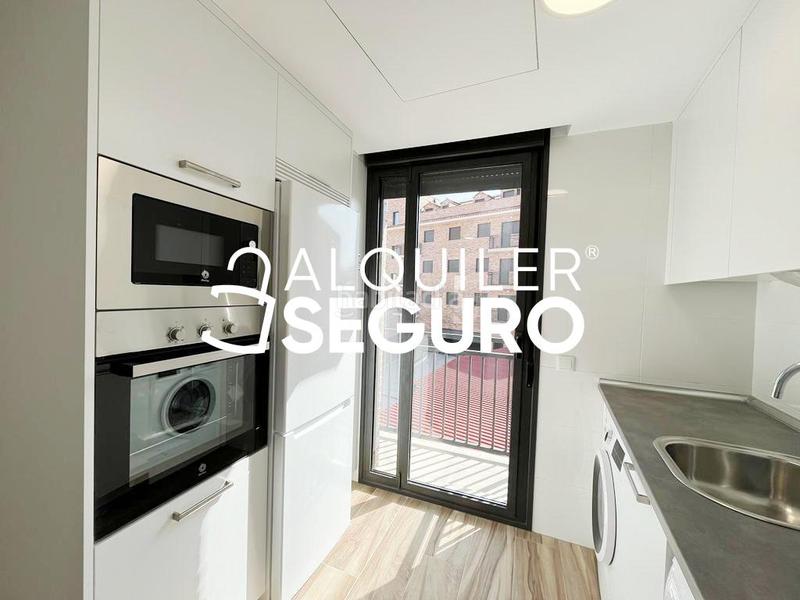 Foto 2cef34d4-9b73-48dc-aed5-168d9a04ab2d. Location studio avec chauffage parking dans Centro Fuenlabrada