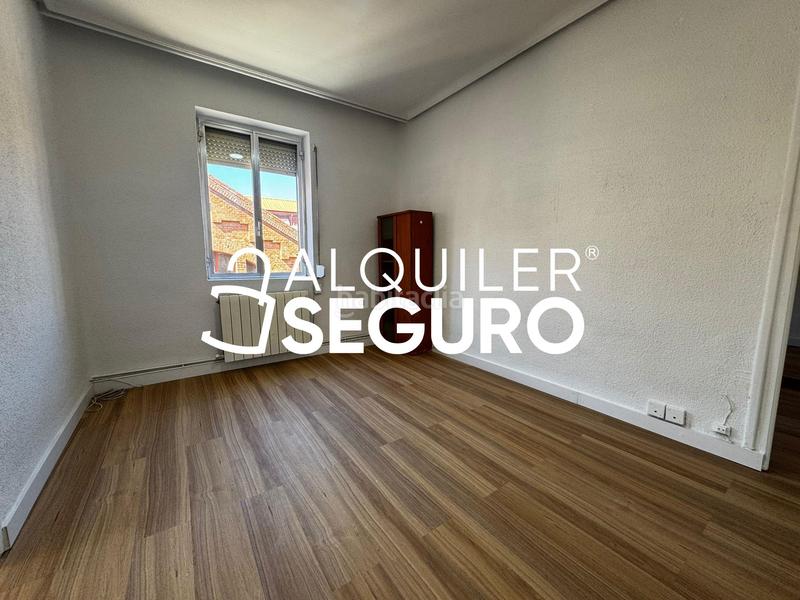 Foto e0cb9714-1cda-4a5f-b6f2-3b026c422683. Alquiler piso  pl. huarte de san juan en Puerta del Ángel Madrid