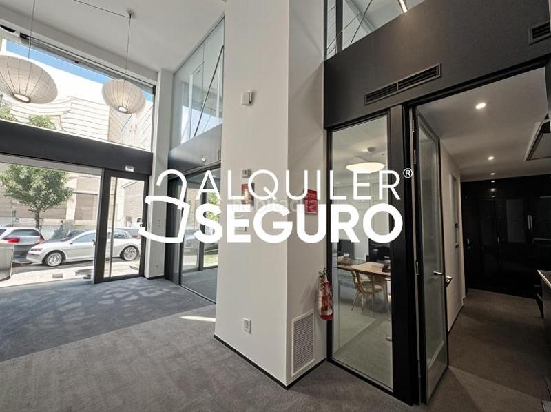 Foto ede49ad1-a4df-429f-adfa-ae968861b515. Miete büro in Castellana Madrid