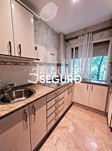 Foto 5aabc1aa-77af-4b2a-8dee-7b3e890afe6a. Location appartement avec chauffage dans Castilla Madrid