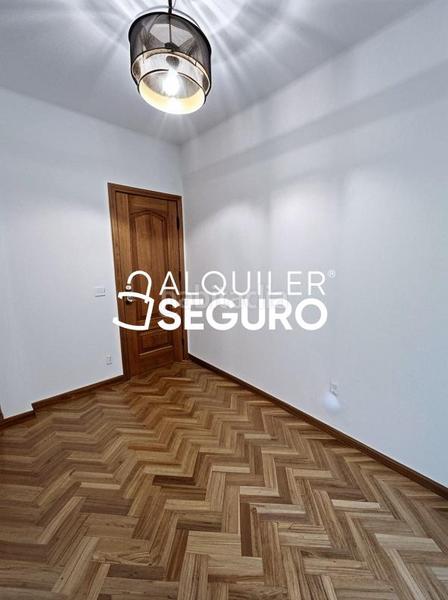 Foto 706290ef-5602-4e61-a26b-f2a1764d5c77. Location appartement avec chauffage dans Castilla Madrid