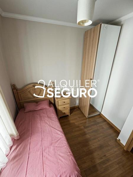 Foto 1a8ab396-f985-4a07-b97a-5b726bbd4dcb. Rent flat with heating in Centro Móstoles