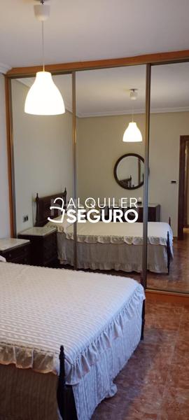 Foto afcb48e4-7a36-4bf6-8dbe-01f0575eff82. Location appartement avec chauffage dans La Catedral Murcia