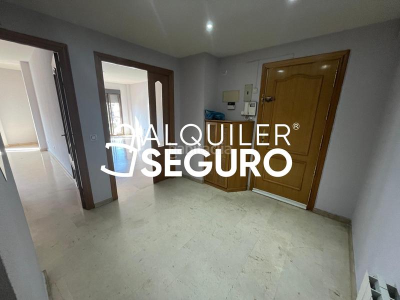 Foto 40dd2a6b-11e9-4a33-b229-3dd74017a4ac. Location appartement avec chauffage parking dans Centro Parla
