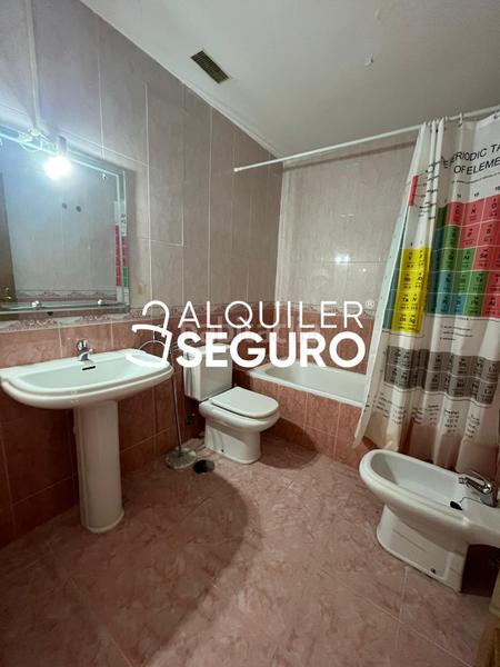 Foto 4fc0e3cd-139b-4974-be6e-6e6f58b2cc4f. Location appartement avec chauffage parking dans Centro Parla