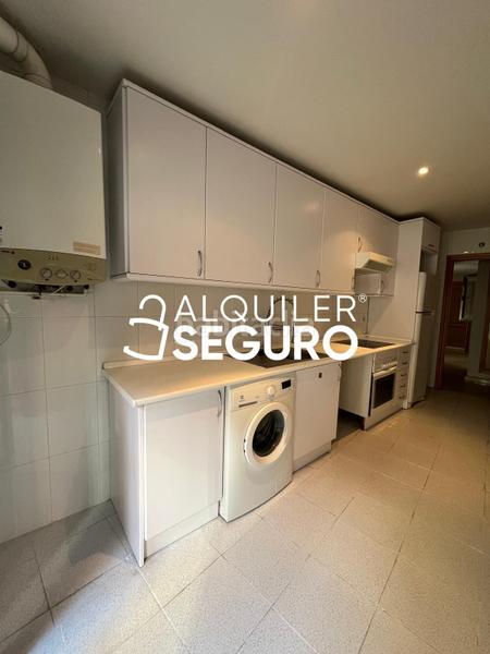 Foto 7770fbeb-db15-458f-89ed-e260e690d473. Location appartement avec chauffage parking dans Centro Parla