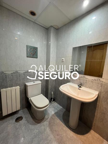 Foto 9b34d3de-1b7f-449d-b63c-ac584f5161fa. Location appartement avec chauffage parking dans Centro Parla