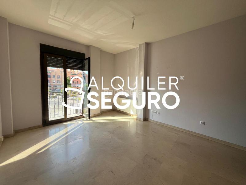 Foto ca2a4478-874c-493f-92df-389cdc5b8422. Location appartement avec chauffage parking dans Centro Parla