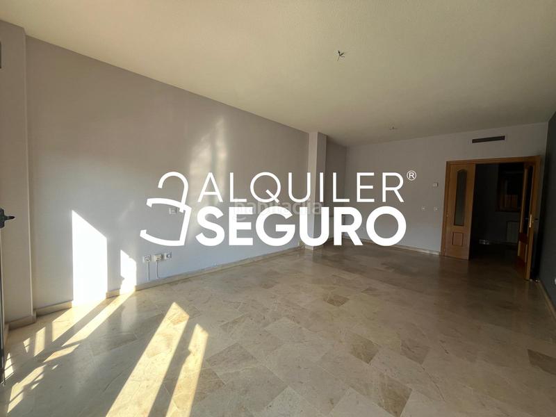 Foto d221441b-b4fa-4dbe-9e4a-90bad673c977. Location appartement avec chauffage parking dans Centro Parla