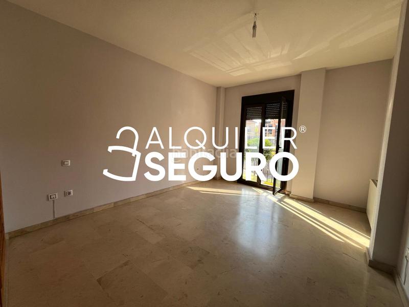 Foto d6e291bd-85f4-4e22-9b76-fc16d49d278e. Location appartement avec chauffage parking dans Centro Parla