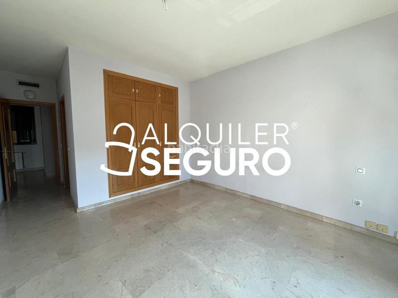 Foto 089c45c0-0d23-469f-bafe-463a0df0a3eb. Rent flat with heating parking in Centro Parla
