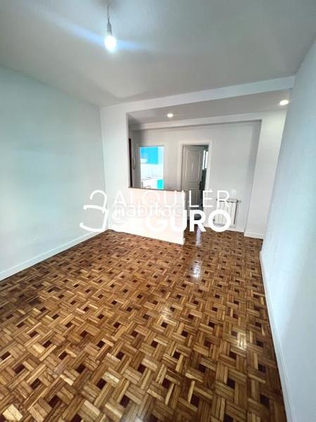 Foto 56bff585-7ca5-485a-99f7-5367ccd7fd6f. Lloguer pis amb calefacció a Casco Antiguo Alcorcón