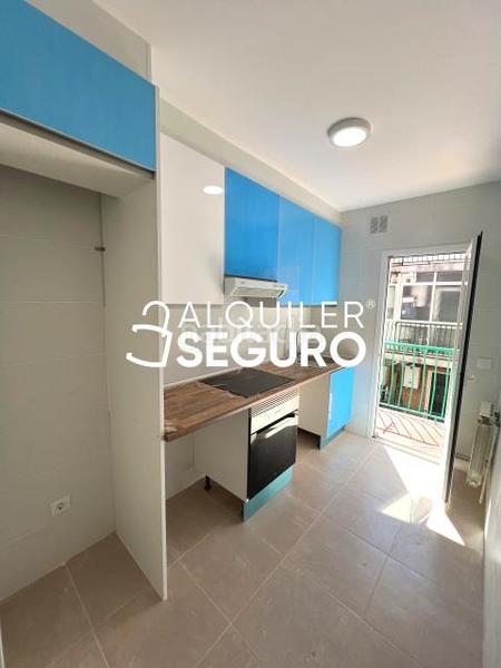 Foto 87298260-0edc-42b3-a5e3-2ff7ff2ae0ee. Lloguer pis amb calefacció a Casco Antiguo Alcorcón