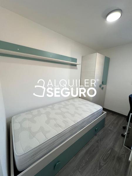 Foto 628ff11e-edae-4c33-bf06-a345f952763c. Alquiler piso  c porcelana en Arcos Madrid