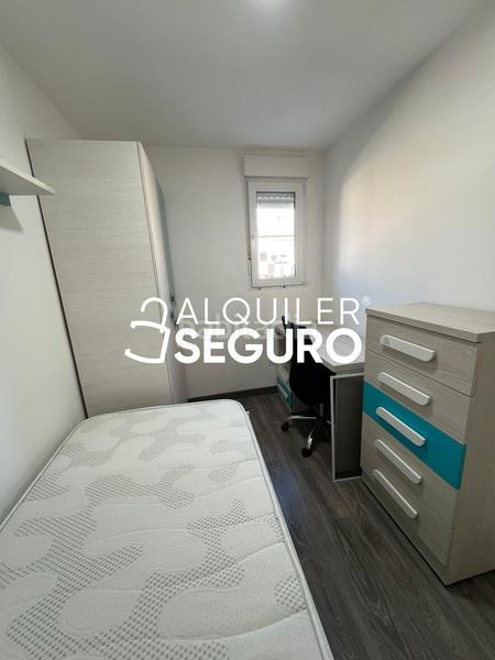 Foto 92956fb3-4a95-447f-8230-3456f5fdb7e7. Alquiler piso  c porcelana en Arcos Madrid