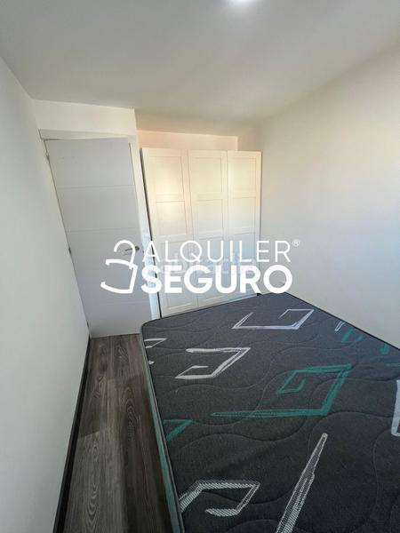 Foto f06d2d6f-3f10-4fb5-a64f-ceeef6c85079. Alquiler piso  c porcelana en Arcos Madrid