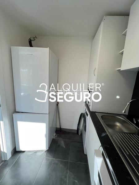 Foto f7da94bf-278c-418f-b24e-c6e7a4206f60. Alquiler piso  c porcelana en Arcos Madrid