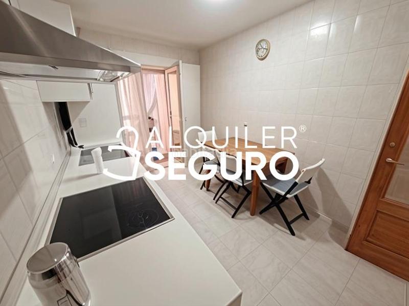 Foto 508f772d-823c-4a45-9995-a067e9ffea1e. Affitto appartamento con riscaldamento in Ezequiel González - Conde de Sepúlveda Segovia