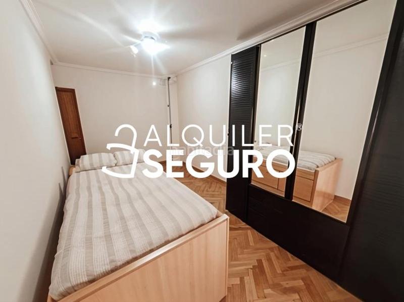 Foto 058dea1e-c2af-4317-abbc-15c6ed2e7ffe. Rent flat with heating in Ezequiel González - Conde de Sepúlveda Segovia