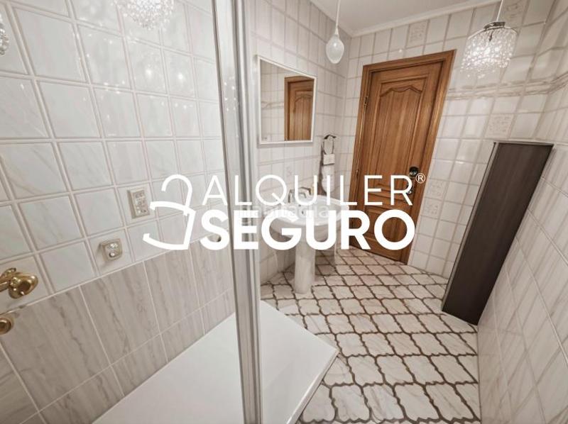 Foto 3906ac64-b7b3-47f6-a5b5-99630790a3f3. Rent flat with heating in Ezequiel González - Conde de Sepúlveda Segovia