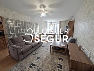 Miete Etagenwohnung  Mare de les aigûes. Piso c mare de les aiges sabadell