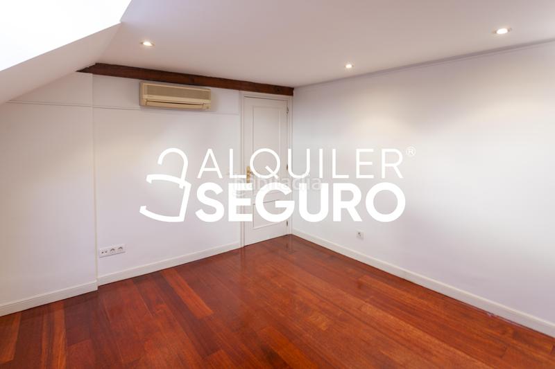 Foto 8fe1c609-9751-4152-9334-b2d051fe855a. Location appartement avec chauffage dans Almagro Madrid