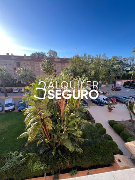 Foto 0150d42f-4fd3-4d07-968d-f0525f9b6c68. Miete etagenwohnung mit pool in Cabopino - Artola Marbella