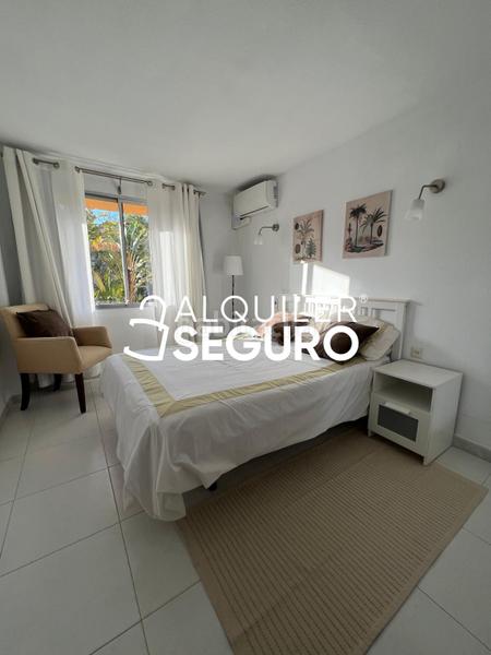 Foto c426ca3a-8f0e-4627-a507-068abf7cccb2. Miete etagenwohnung mit pool in Cabopino - Artola Marbella