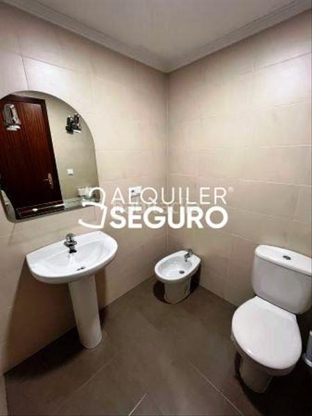 Foto 1375052f-0822-45b5-a3f4-915419215fc5. Location appartement avec chauffage parking dans Ariznabarra Vitoria - Gasteiz