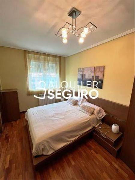 Foto 2a239cc1-ade6-403f-8738-ac4a33234c8e. Location appartement avec chauffage parking dans Ariznabarra Vitoria - Gasteiz